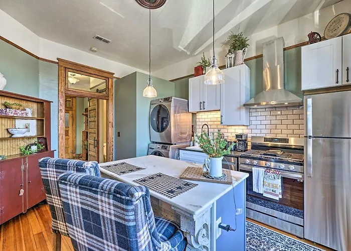 Holiday home Walk To Shops & Restaurants: Dtwn Condo! Laramie